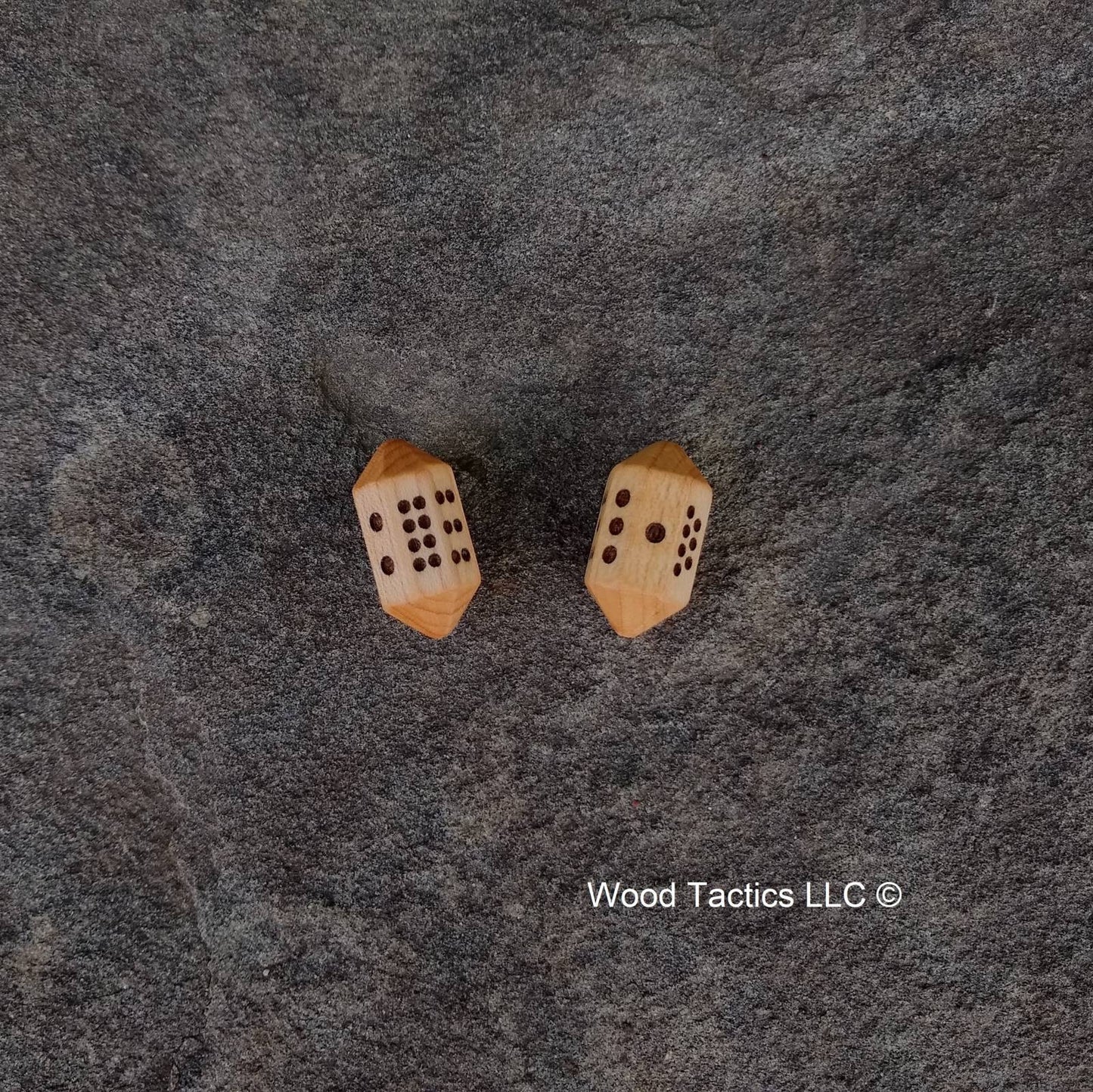 Maple Hardwood Barrell D8 Dice with Pips Symbols.