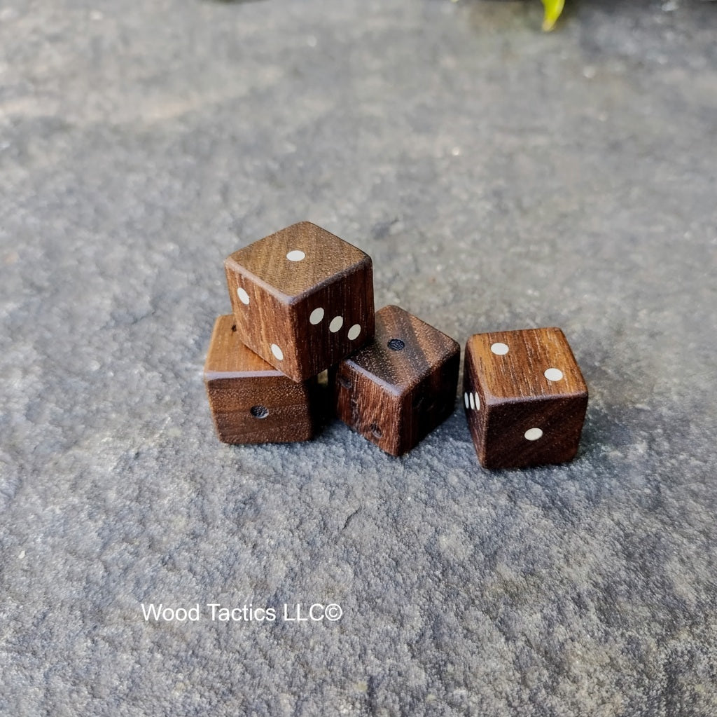 Walnut Hardwood D3 16mm in size Dice with PIP Symbols. 
