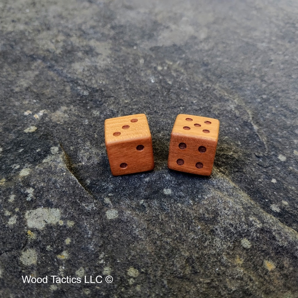 Cherry Hardwood D6 16mm in size Dice with PIPS. Face Grain View.