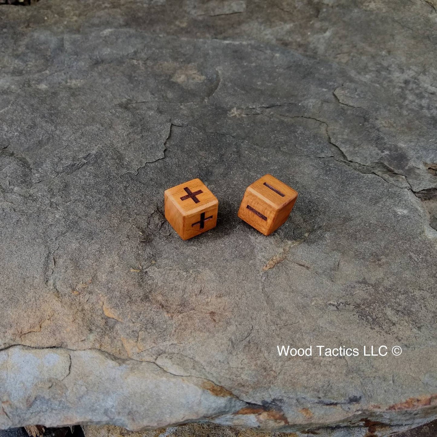 Cherry Hardwood D6 19mm in size Dice with Fate Symbols. 